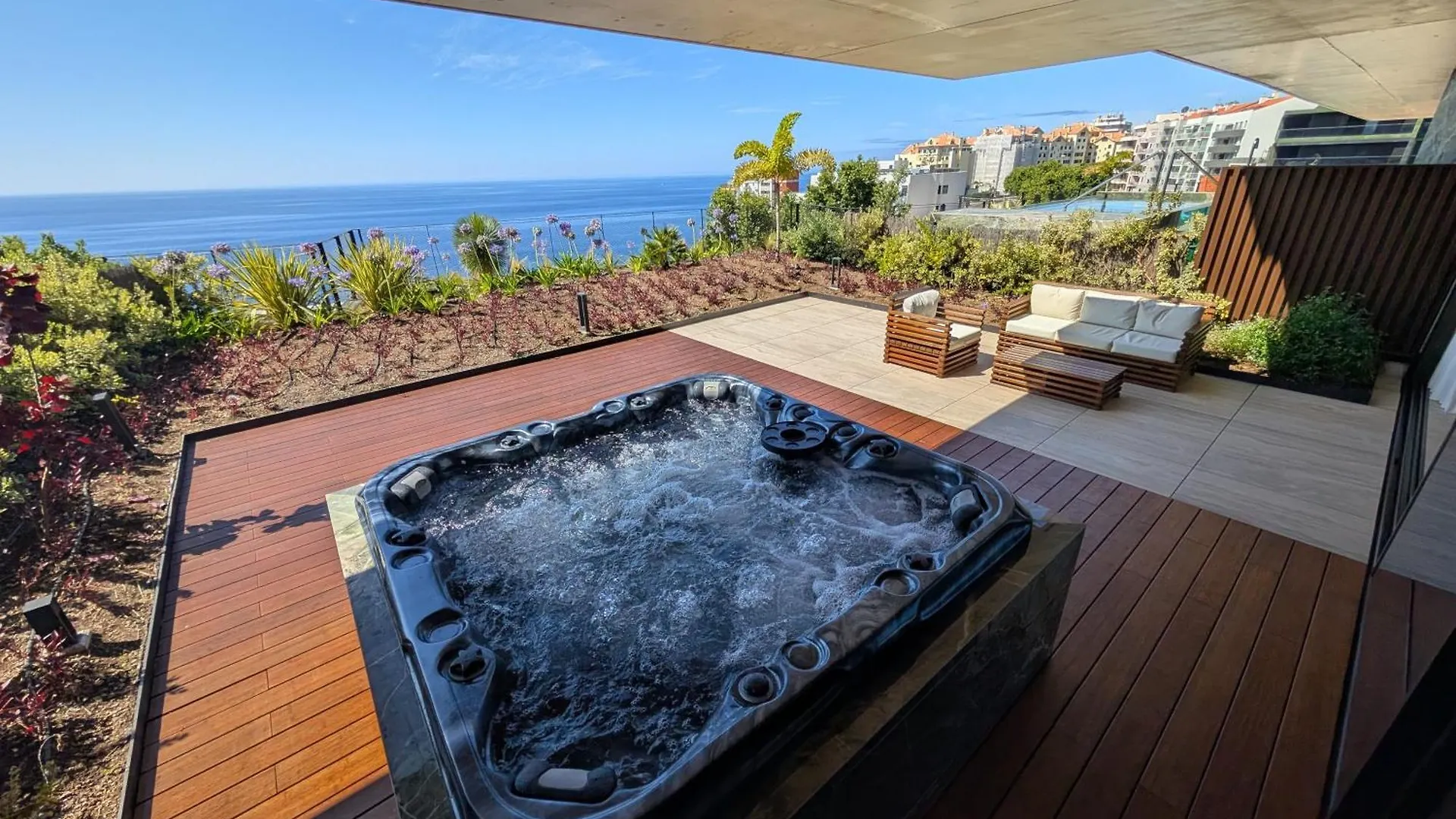 Διαμέρισμα Savoy Residence One Bedroom With Jaccuzzi - Style And Sophistication Φουνκάλ